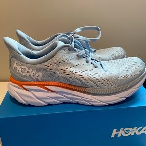 Hoka Clifton 8